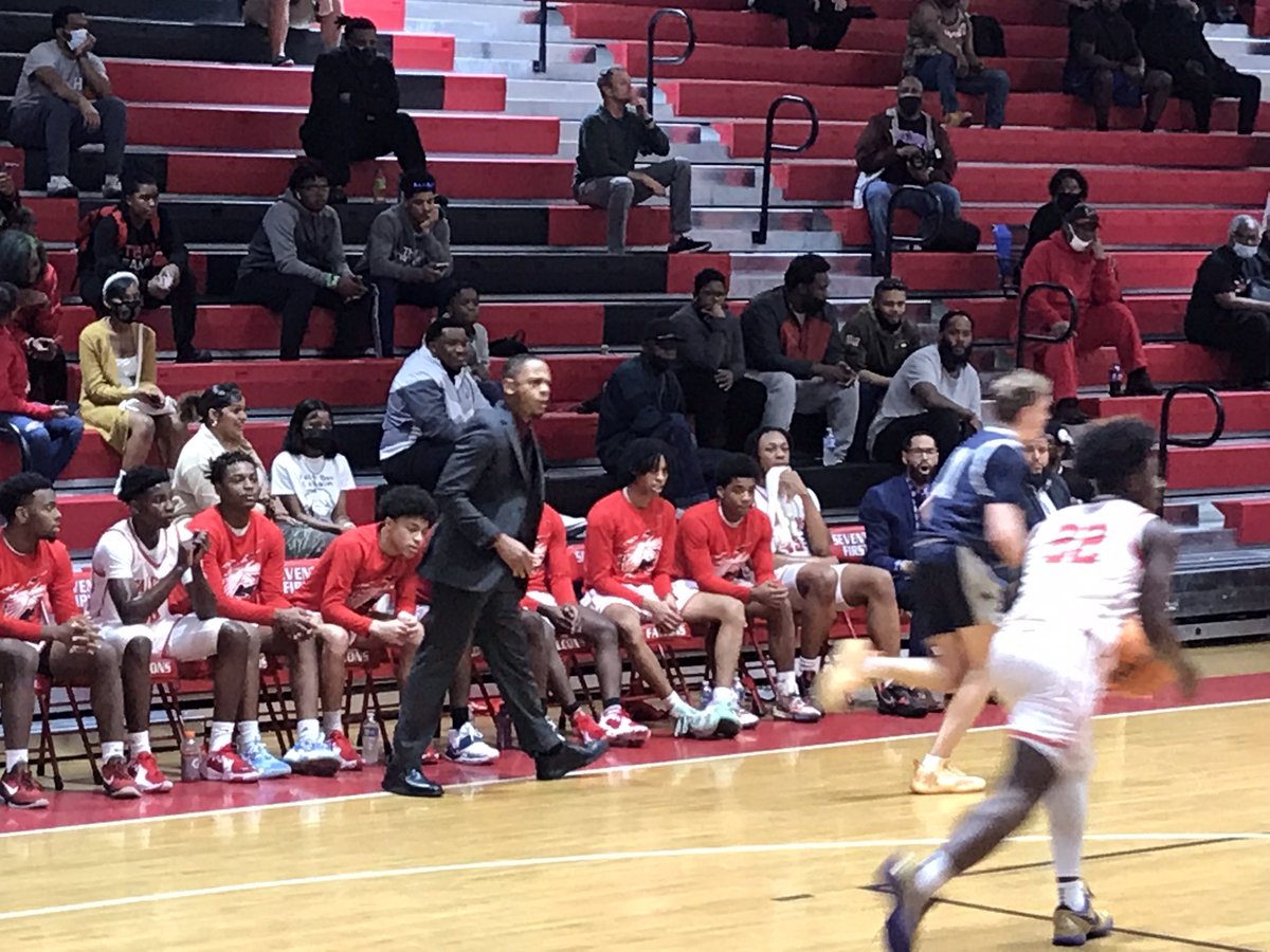 RoddBaxley's tweet photo. You just knew #TheRealTony and his coaching staff would be suited up for the playoffs. Seventy-First up 17-8 with 5:21 left in the first half. https://t.co/EIvpkv82ir