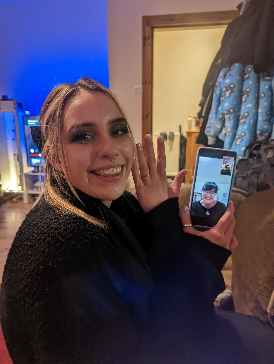 LiamSpence1's tweet photo. 22/2/22 22:22 mightve been a really cool time, but it's also now a very special moment in my life https://t.co/kco41Xsy7K