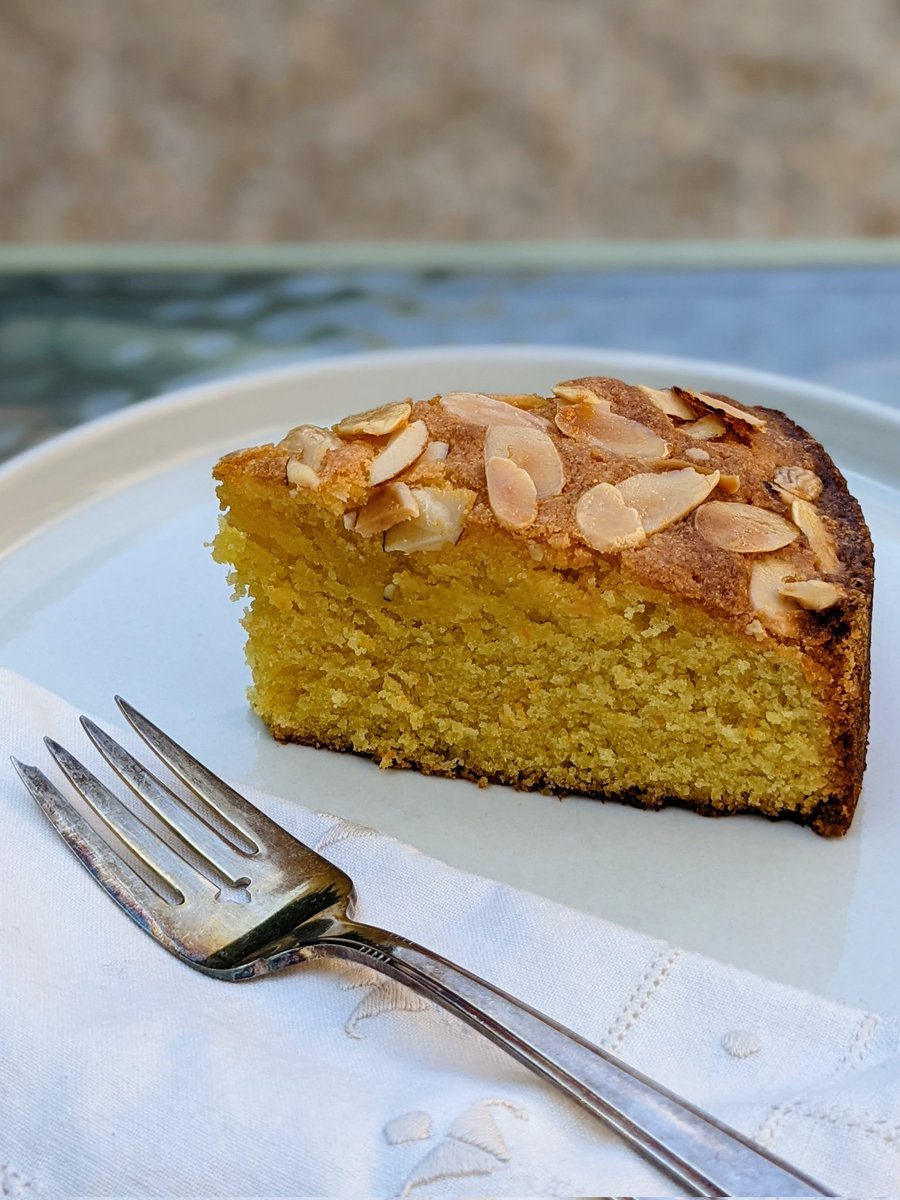 primopezzo's tweet image. Led Zeppelin's Tangerine + @177MilkStreet's Almond Tangerine Cake with Bay-Infused Syrup 🚀