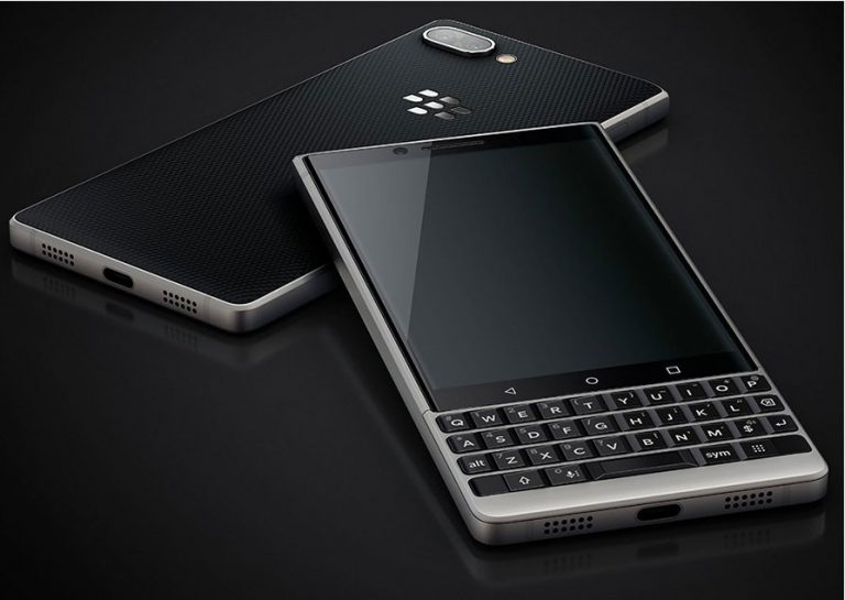 LowyatNET's tweet photo. #Blackberry 5G Phone Officially Dead; #OnwardMobility Announces Closure 

https://t.co/zfe8aX3rrj https://t.co/ufDSYDj4Wz