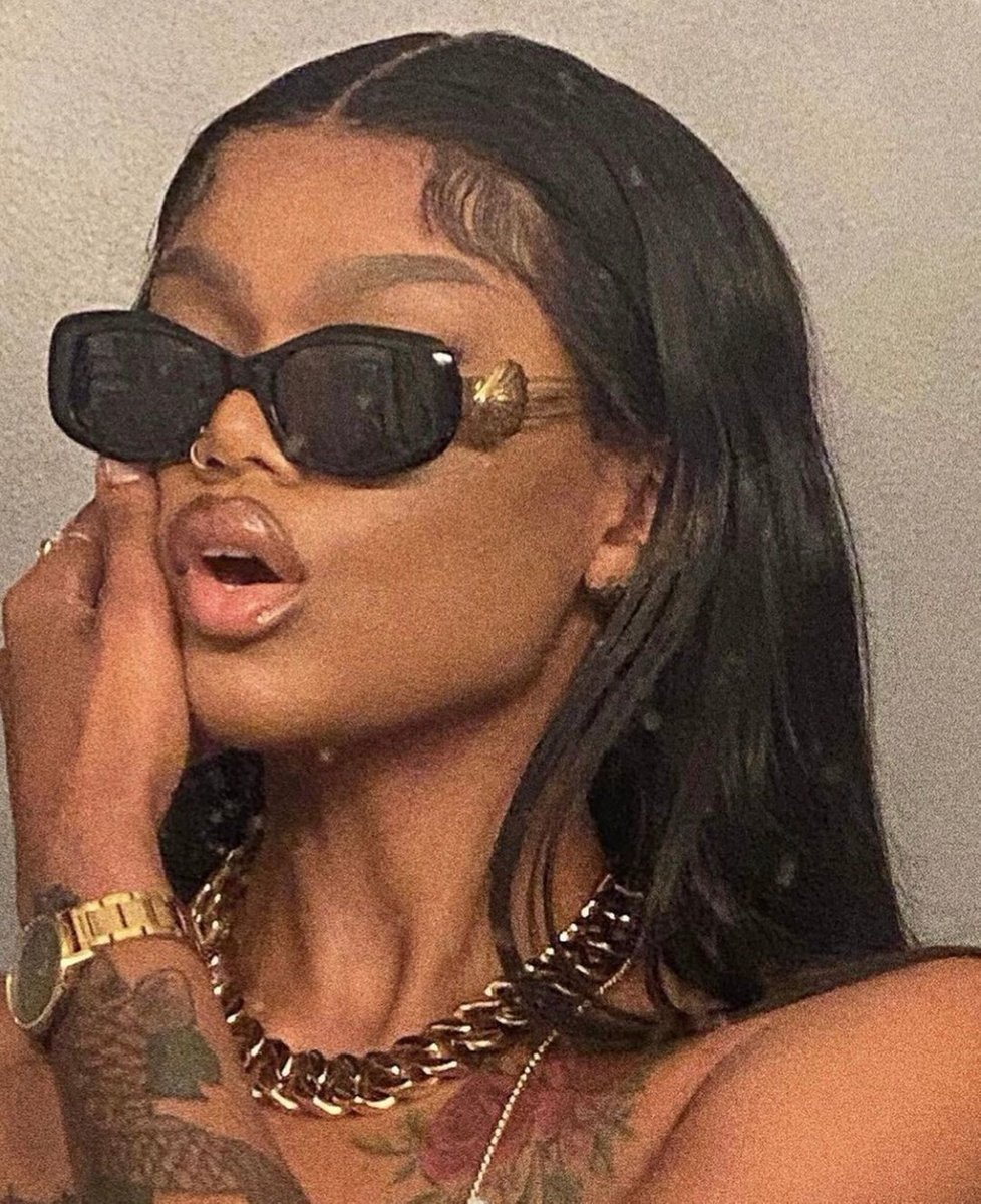supremeframes's tweet photo. 40% OFF SUNGLASSES •
•
•
#fashionblogger #fashion #style #ootd #sunglasses #vintagesunglasses #trendysunglasses #sunglassesvendor #sunglassescompany #dopesunglasses #unique sunglasses #sunnies #beachsunglasses #quaysunglasses #sunglassesstore #eyewear #uniqueeyewear #fashio https://t.co/CPdtSCuAum