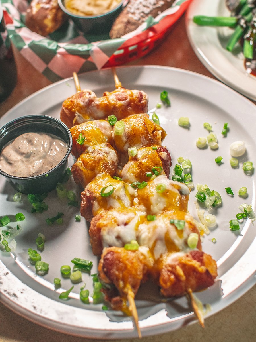 DarbysMPLS's tweet photo. Bacon Wrapped Tots #bacontastic #morebacon #allthebacon https://t.co/U7XVLoTwjd