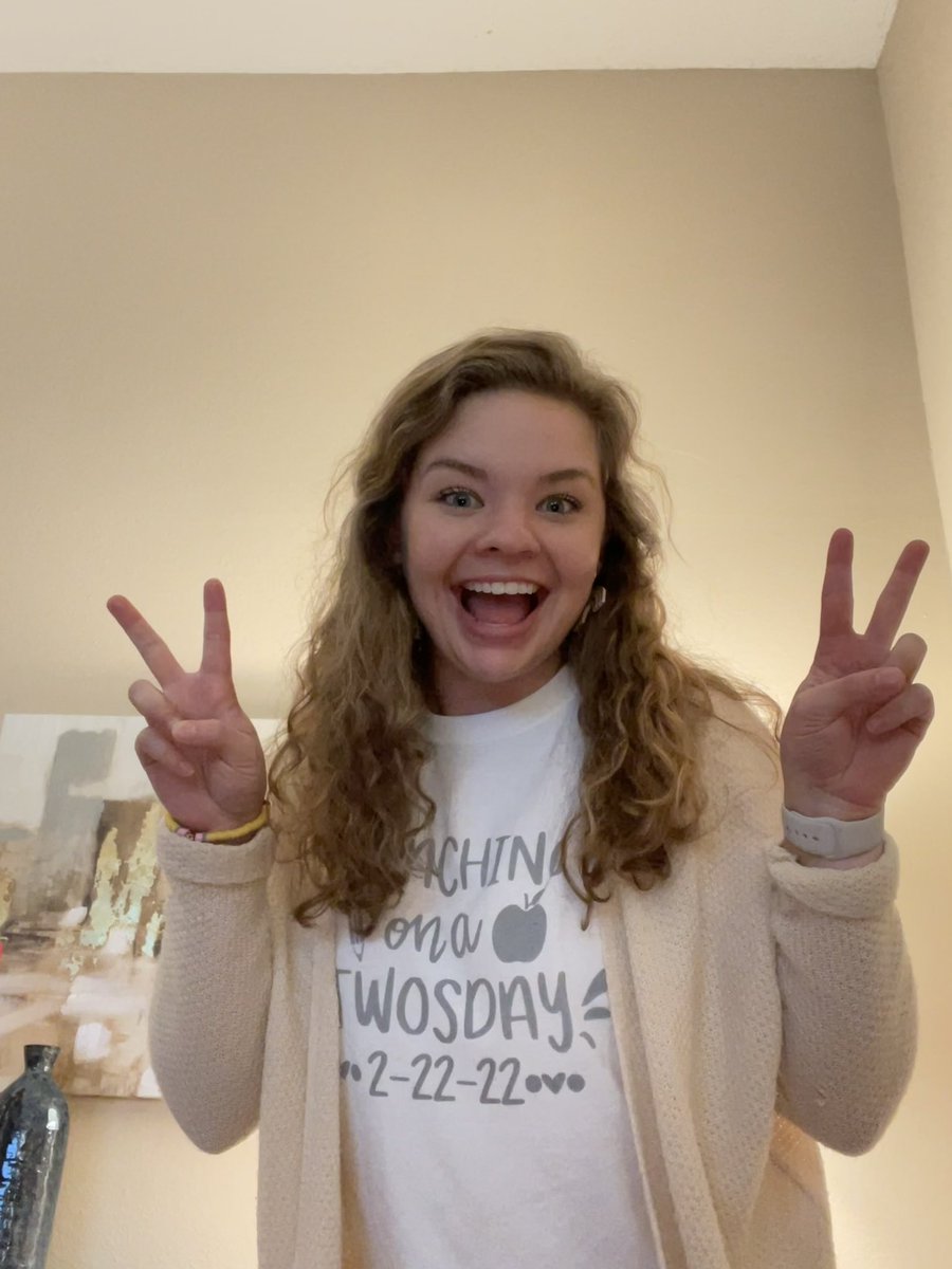 Ms_Jernigan's tweet photo. Here’s my TWOSday selfie! We had so much fun teaching today and talking about the date and play on words. 😋 #RealWorldLearning https://t.co/SyqGi2t2xT