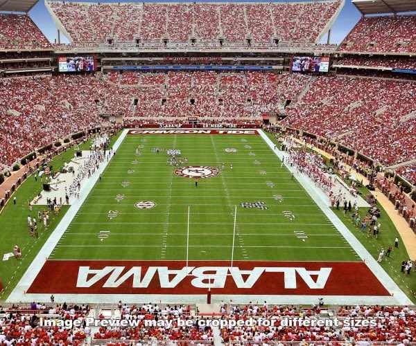 After a great conversation with Coach <a href="/HolmonWiggins/">Holmon Wiggins</a>, I’m excited to say I have received an offer to play football at the University of Alabama!  #rolltide <a href="/1BroncoFootball/">Mustang Football</a> <a href="/CoachLeeBlank/">Lee Blankenship</a> <a href="/Waleed_Gaines/">waleed gaines 🏈</a> @BrandonDrumm247