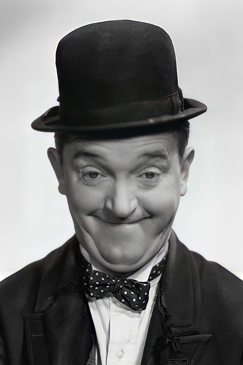 Stan_And_Ollie's tweet photo. Remembering Stan Laurel who passed away on this day in 1965 https://t.co/ro5AMknldJ