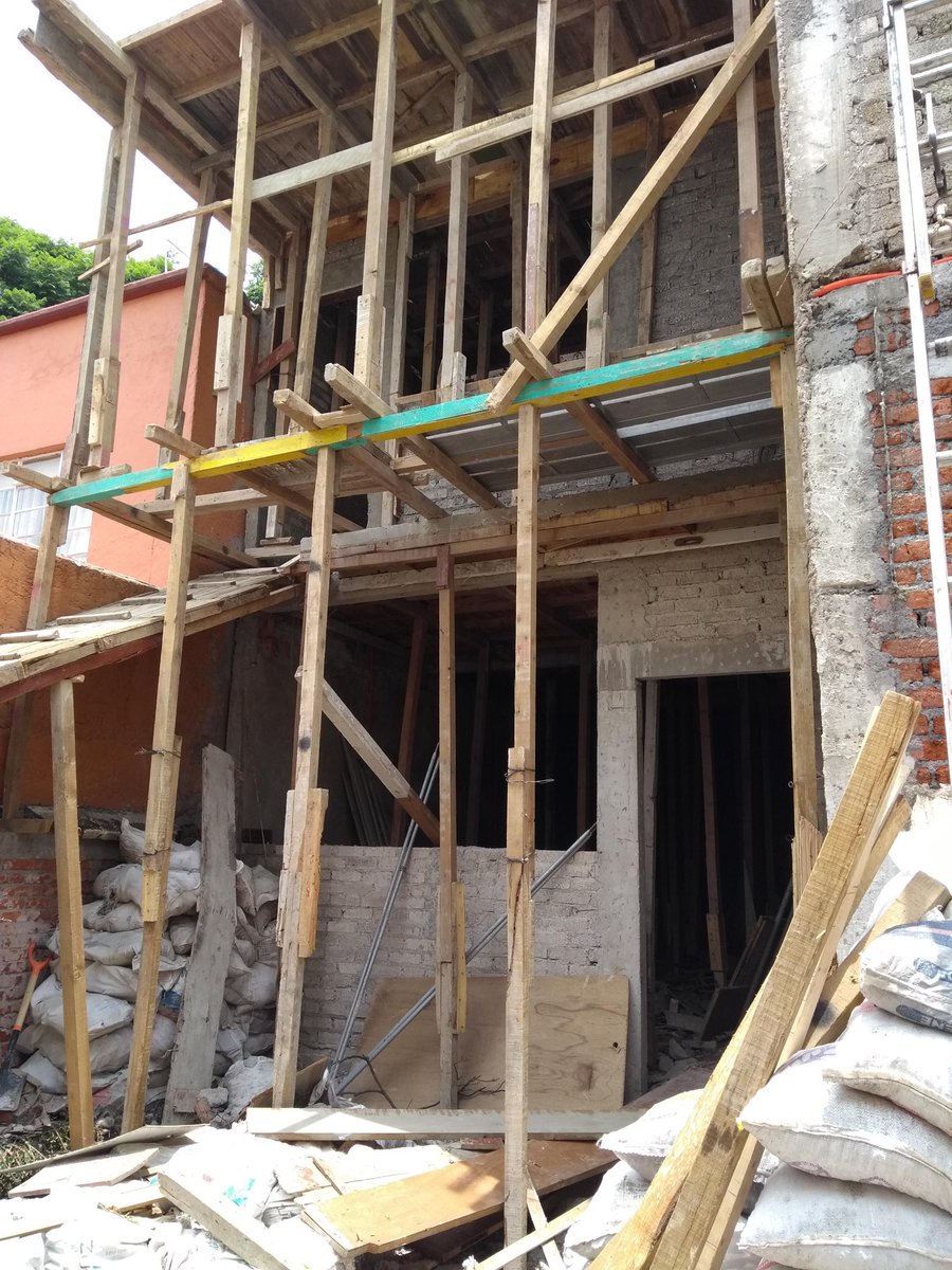 Electricista Plomero tweet media