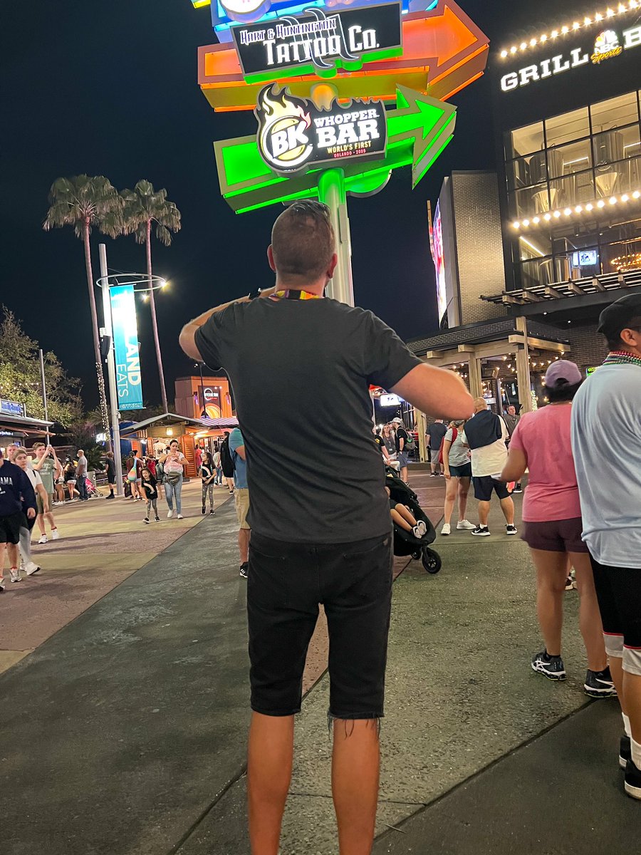 EricOfchinick's tweet photo. Decisions Decisions…. @Moises_Herr17 made me post this https://t.co/HW0m83xHSl