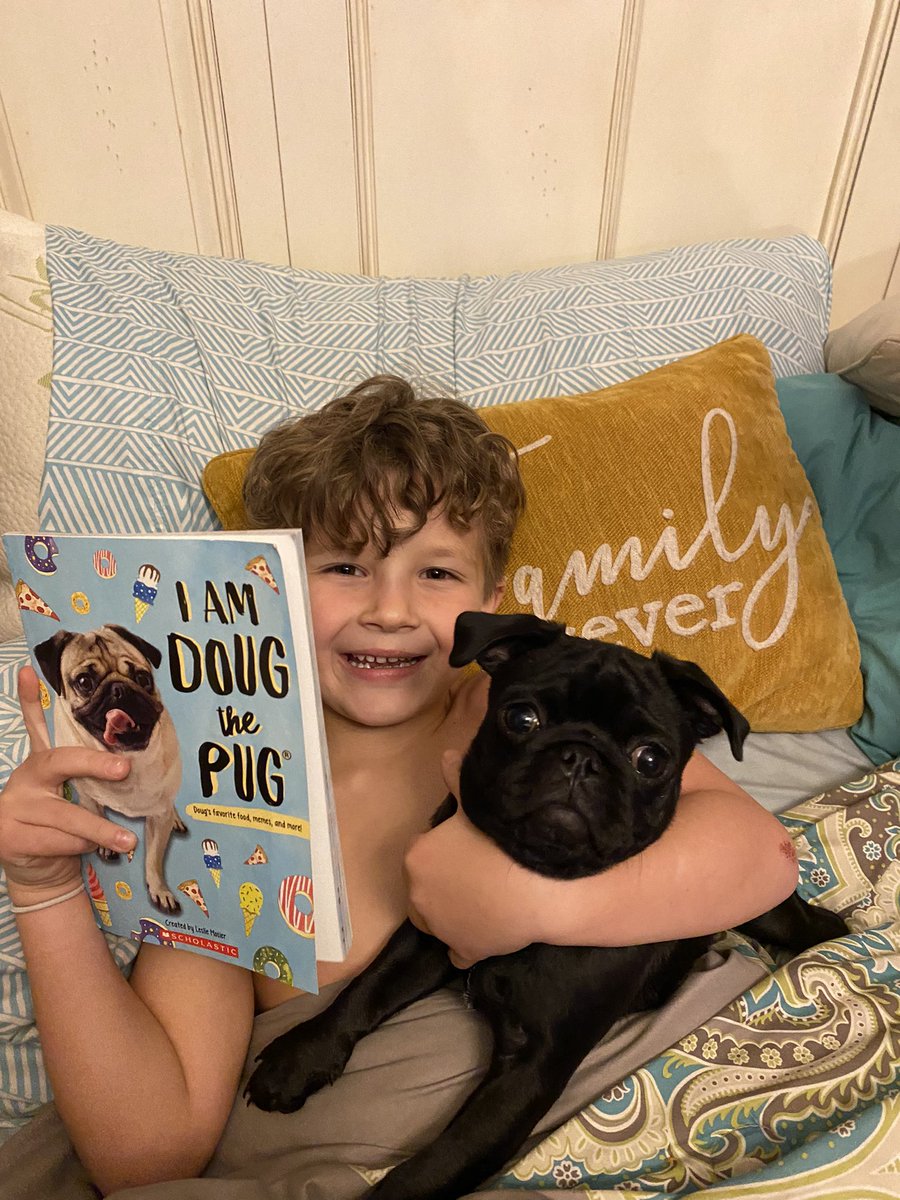 We love reading to our pets! #SPSreads <a href="/MannEaglesSPS/">Mann Elementary</a> <a href="/officialSPS/">Springfield Public Schools</a>