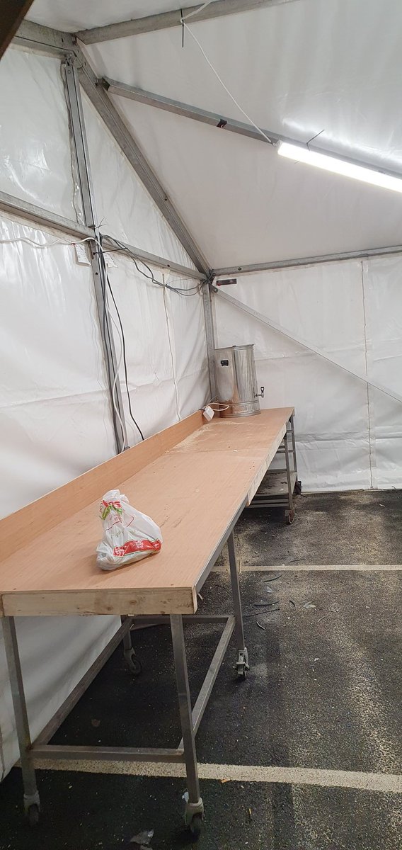 SatmarMCR's tweet photo. Preparations for Rabbis visit. https://t.co/vJIxY2SYY6