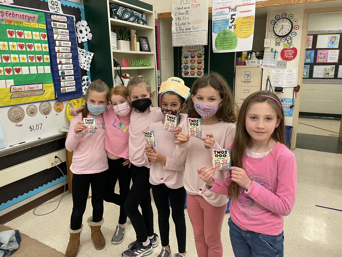 CBJenDellaPorta's tweet photo. 2nd grade had fun celebrating 2-22-22 all day long @CBGaymanES https://t.co/boLBnLG62N