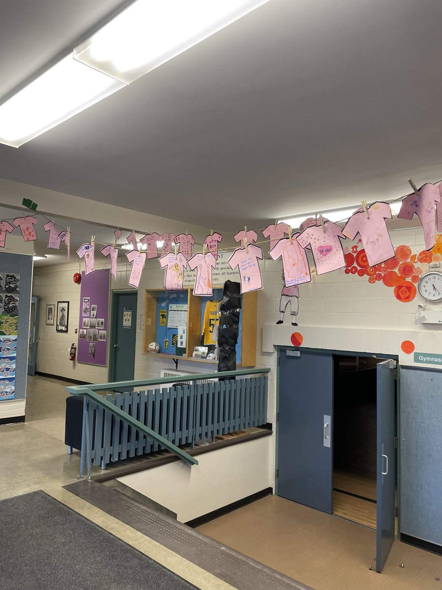 lbpsd43's tweet photo. Final preparations have been made for tomorrow’s #PinkShirtDay. Thank you to Ms. Yun and Mrs. Maller for their leadership. https://t.co/OqJ3MHCRWi