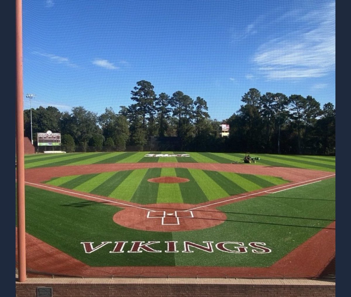 HSBaseballField's tweet photo. Lowndes High School (Valdosta, Georgia) #GoVikings @baseballlowndes   @Rpage021 @STCFieldBuilder @AstroTurfUSA @LowndesVikings @OfficialGHSA @OneLowndes @ValdostaToday #HsBaseballFields https://t.co/toajUWCv9O