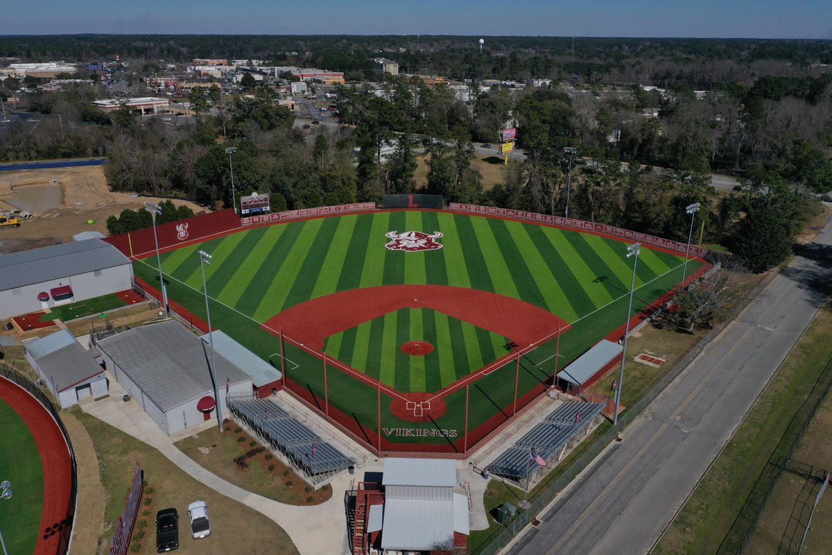 HSBaseballField's tweet photo. Lowndes High School (Valdosta, Georgia) #GoVikings @baseballlowndes   @Rpage021 @STCFieldBuilder @AstroTurfUSA @LowndesVikings @OfficialGHSA @OneLowndes @ValdostaToday #HsBaseballFields https://t.co/toajUWCv9O