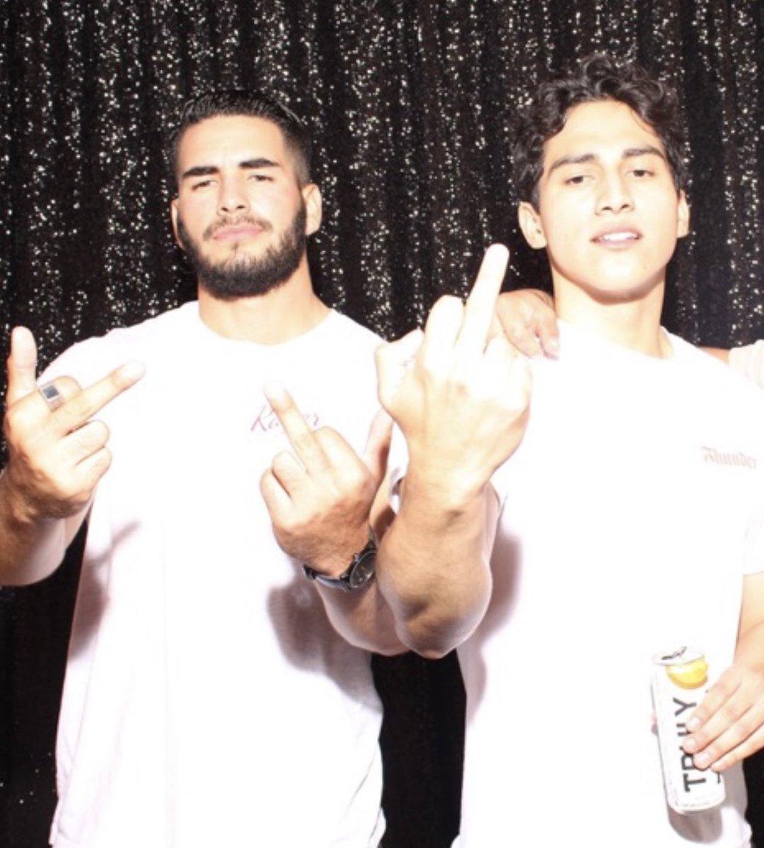 hipmasternate's tweet photo. Doesn’t feel real. I miss you so much, thank you for being one of my best friends and as well being my brother. I love you and I’ll always miss you Fatboy. https://t.co/tdoU8CfvCq