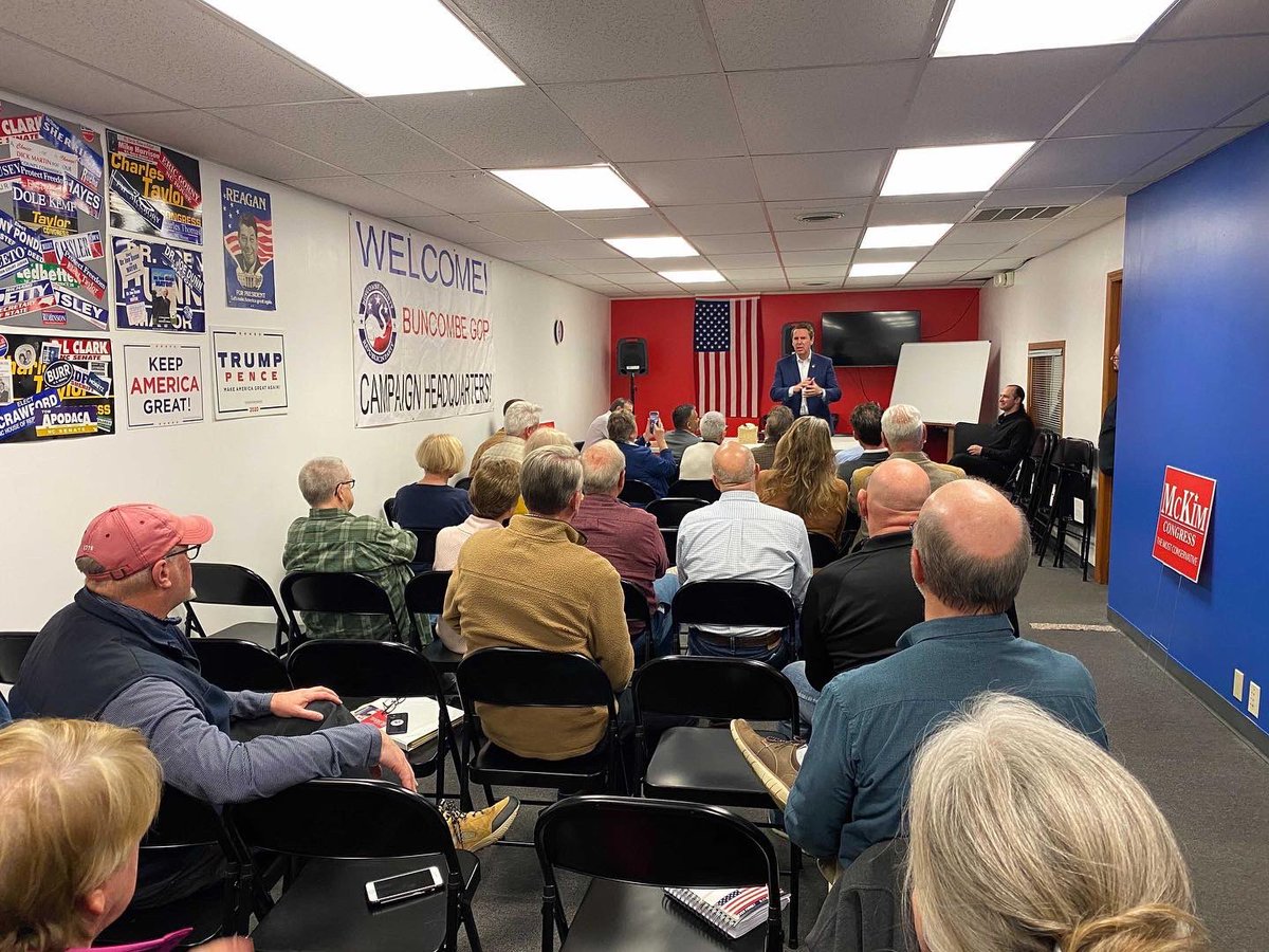 RepMarkWalker's tweet photo. An absolutely amazing day in Henderson, Buncombe, and Transylvania counties. The crowds were magnificent. You provide us the strength to keep building the momentum. What a privilege to travel this great state meeting people, not politicians. #ncsen #ncpol #walker4nc #nc https://t.co/qNlm9Is2uY