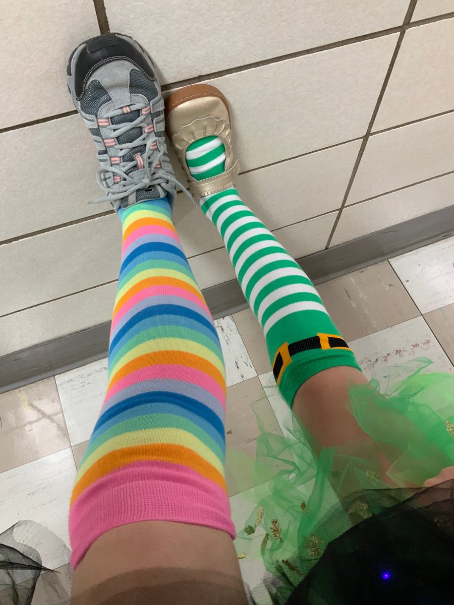 AngelaHardinEdu's tweet photo. TWOS-Day in 2nd Grade... tie-dye, tutus, tube socks, ties, counting down to 2:22, games & centers involving doubles, pairs, and counting by 2's. #2-22-22 #tuesday #Twosday #2ndgrade #primary #historicdate https://t.co/dhGdR9Heyf