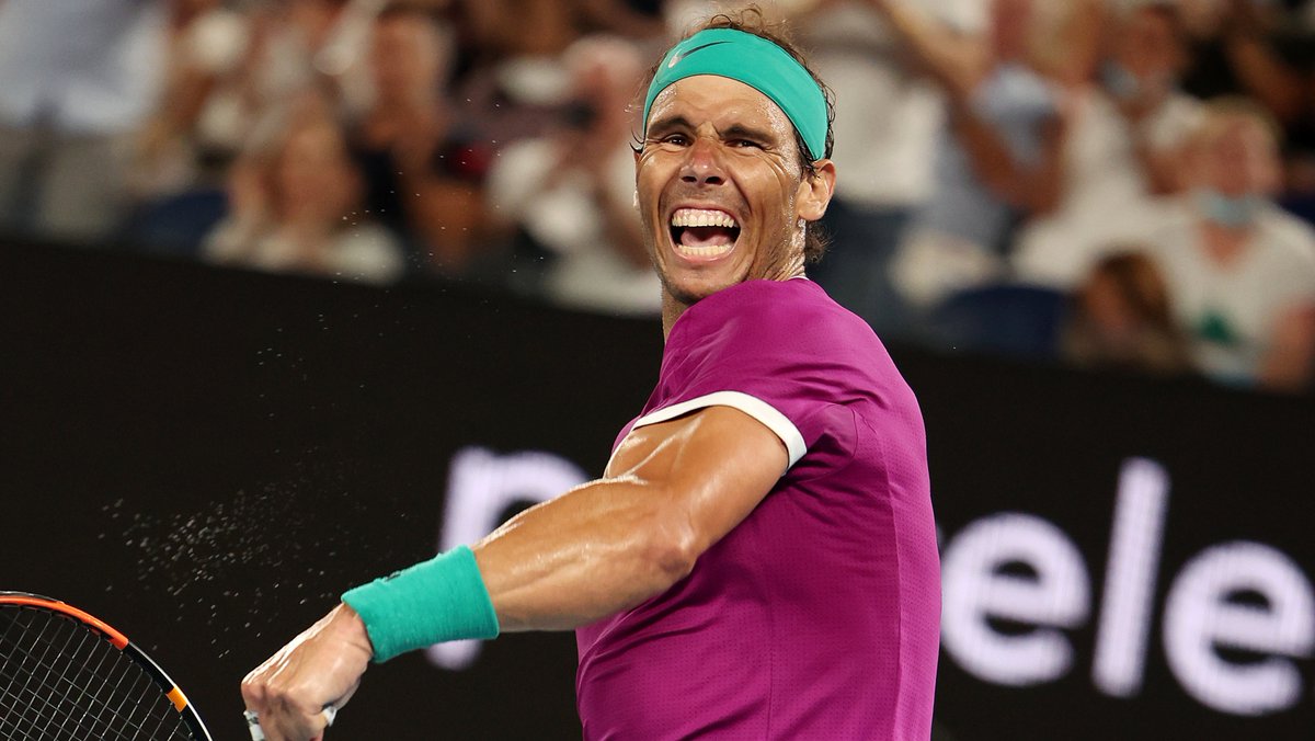 AustralianOpen's tweet photo. Turning heads with a touch of neon ✨ 👀

#AusOpen • #AO2022 • #AOStyle • #OnCourt https://t.co/oHmzkgZ1Qi
