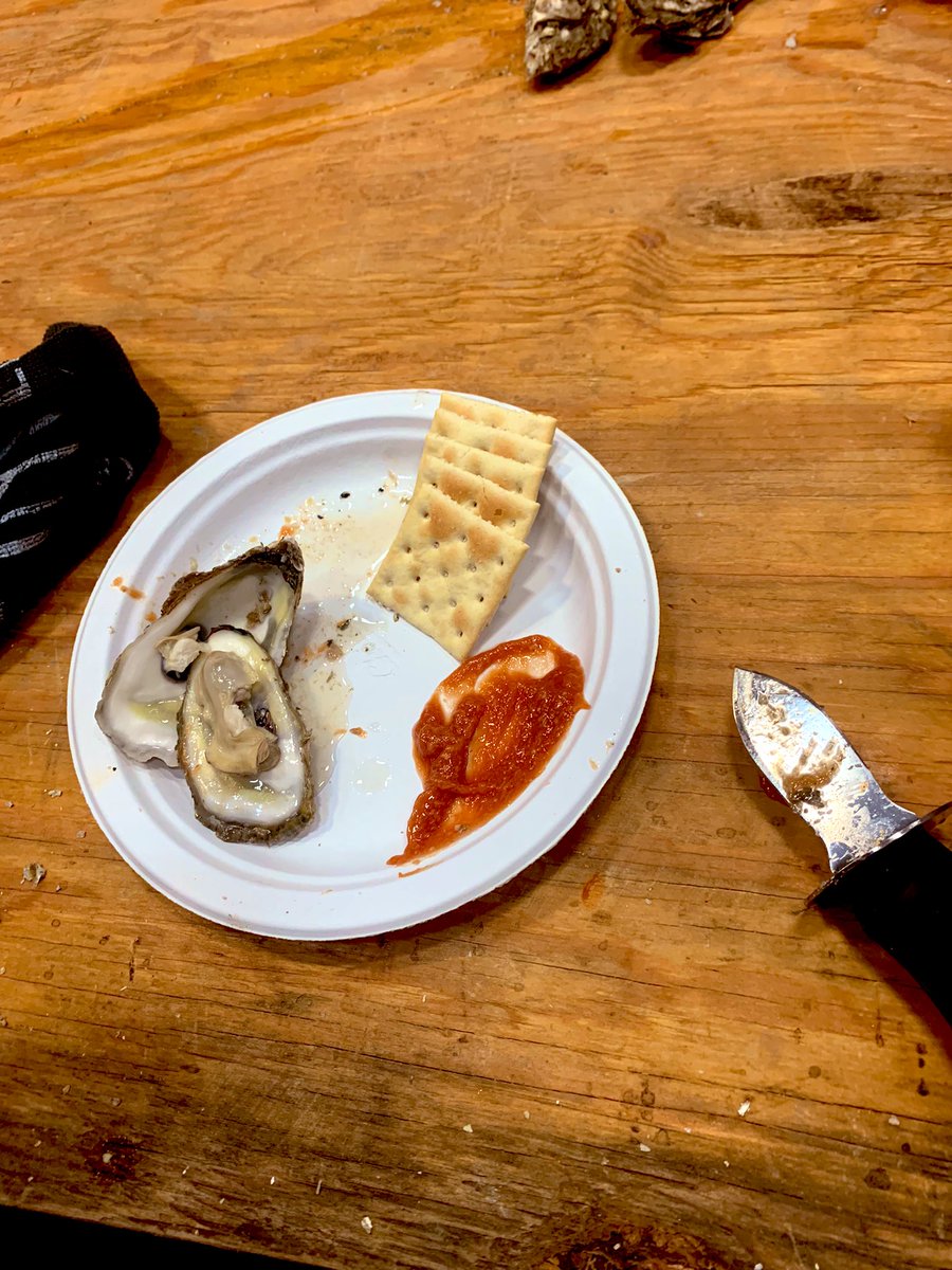 BlackwellSC's tweet photo. Enjoyed #oysters from Ware River #Virginia tonight. Even had #socks to rock the occasion.
#oysterroast #shuckem https://t.co/sS7UgQ9MBe