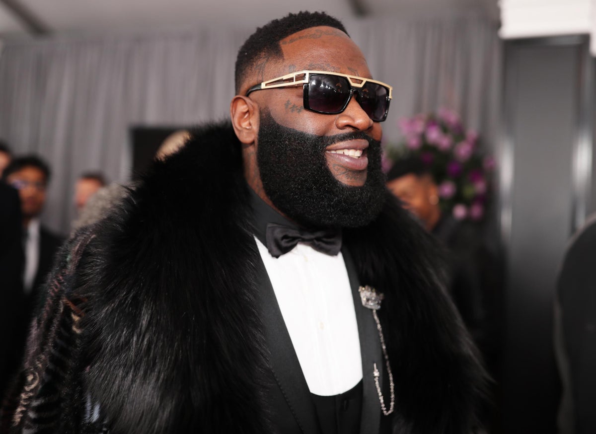 solazky's tweet photo. Just copped this dope @afpnft #NFT 🐼🔥
Doesn't he look like @RickRoss 👑

#music #solnfts #solananfts #Solana #SolanaAirdrop #rap #rickross #ETH #SolanaNFTs   #OpenSeaNFT #afpnft #PANDA #Pandas https://t.co/iOTgmapx0D