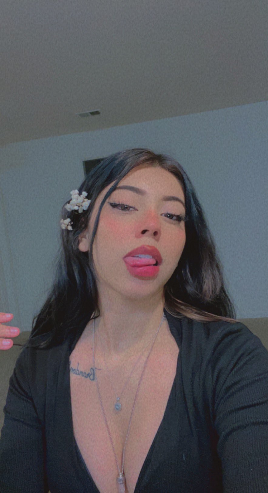 Melissa on X: Hey babies follow my onlyfans t.coHfTFcCMKJs 😍😍😍  t.cophcTy0BAHx  X