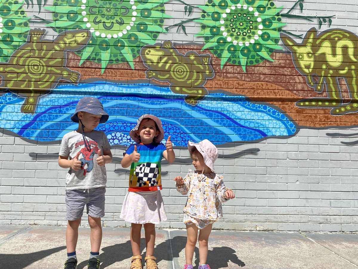 Sparking curiosity in children, acknowledging Aboriginal culture and providing opportunity to a local artist are just some of the benefits of a series of stunning murals being painted across MercyCare’s Early Learning Centres. Read all about it here fal.cn/3mo8n