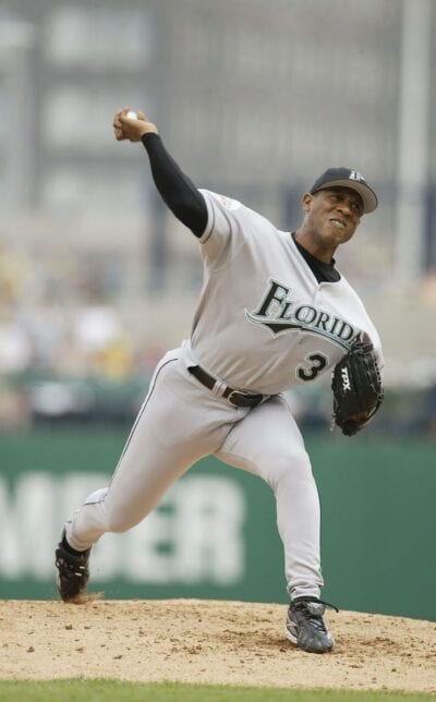 EveryMarlinEver's tweet photo. Josias Manzanillo - Pitcher
Florida Marlins - 2004
26 Games Played
#EveryMarlinEver https://t.co/9jai81kwES