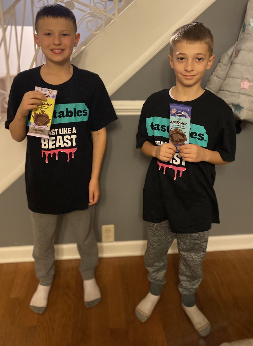 jackiee_stella's tweet photo. @MrBeast Ricky &amp; Gavin dressed up for 2/22/22 Tuesday! 
Also still hoping to find that golden ticket! https://t.co/7jVuohap4m