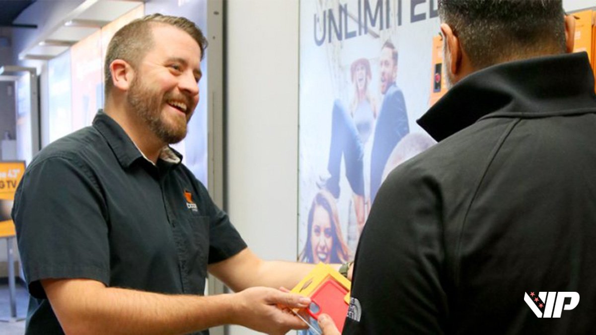 DannyD_VIP's tweet image. #VIPRetailers join our next training webinar Feb 23 @12 ET Developing Your Team: Customer Service Principles. Learn how to uplift your team &amp;amp; achieve optimal customer service!
Login, vipwireless.com/account/dashbo…, click on training banner and register

#theVIPboost #Training #SalesTeam