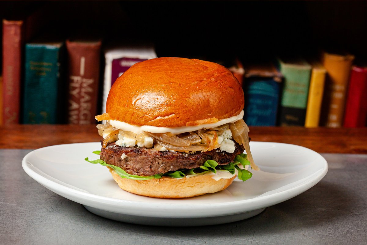 Nice buns ;) 🍔🍔 Alehouse Burger