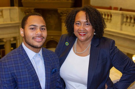 ElectTerri's tweet photo. It’s official — I’m on the ballot in 2022! I was blessed to be surrounded by my family and friends as I file for reelection today. Serving Pulaski County is an honor, and I cannot wait to show up to work for every community in our county for another four years. https://t.co/0XNJOXAnxQ