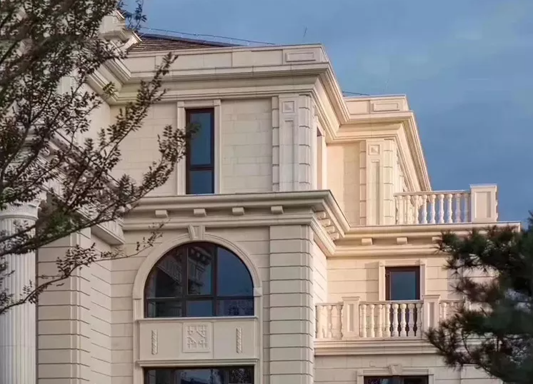 MaryCai2021's tweet image. #Portugal #moleanos #beige #limestone #slabs for #villa #exterior #wall #decorations. For more rsincn.com