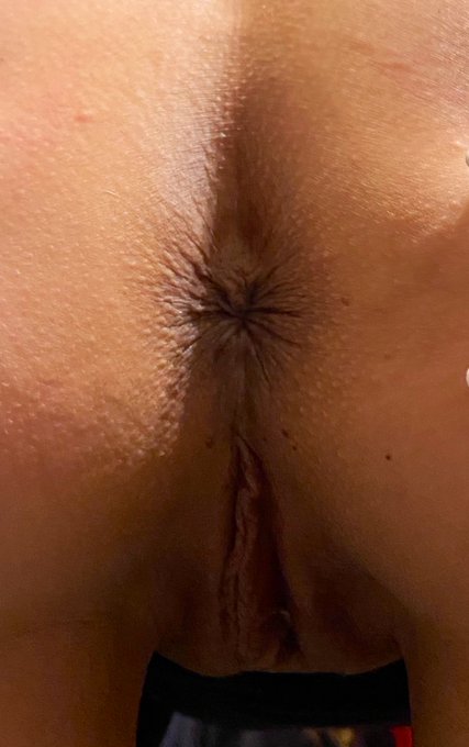 E questo primo piano, ne parliamo? Buon #merculed&igrave; https://t.co/pxlaOmsuWA<a href="/tag/merculed%C3%AC"class="tags">#merculed&igrave;</a>