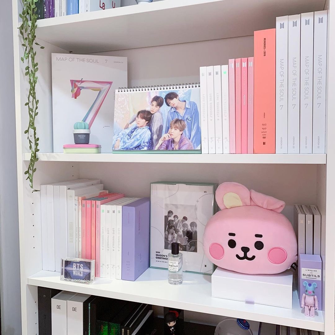 UNSEALED ALBUM GIVEAWAY OR CASH 🍓 

— retweet + follow 

<a href="/PuraVidaToken/">Pura Vida Token</a>
<a href="/YieldlyFinance/">Yieldly</a>

— reply "mine"