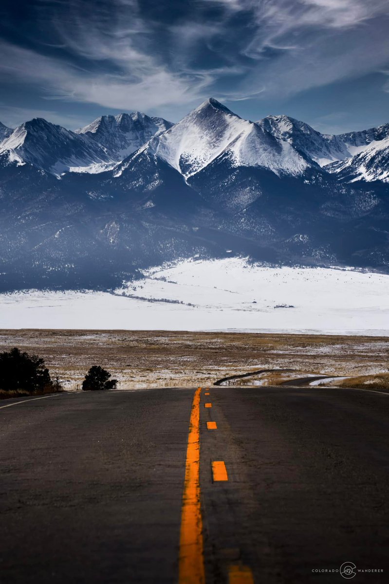 DenverChannel's tweet image. "A road to heaven.📍 Westcliffe"

📸: Leo Joak Tarrazo | Discover Colorado Through Your Photos