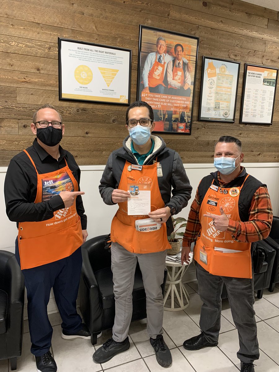 Jeff Brenner (@jeffbrennerhd) on Twitter photo Great job Mario at Carmel Mountain on Specialty Tuesday. Way to show what great looks like with one on ones with your team!! @PS_RSM <a href="/Crippen1026/">Christian Crippen</a> <a href="/JabarrBean/">Jabarr Bean</a> <a href="/AnthonyHajduk/">Anthony Hajduk</a> <a href="/jonason_hawkins/">Jonason (Jay) Hawkins</a> Great job Mario at Carmel Mountain on Specialty Tuesday. Way to show what great looks like with one on ones with your team!! @PS_RSM <a href="/Crippen1026/">Christian Crippen</a> <a href="/JabarrBean/">Jabarr Bean</a> <a href="/AnthonyHajduk/">Anthony Hajduk</a> <a href="/jonason_hawkins/">Jonason (Jay) Hawkins</a>