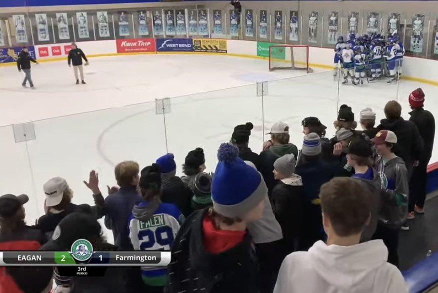 BantamAEagan's tweet photo. Region 🎟 punched tonight after a 2-1 W over Farmington. Thanks to all the Cat fans for your support!! Next up - the D8 championship on Saturday, 4:15 @ Eagan vs @FIREHAWKSBA. https://t.co/Kb5MDxm72s