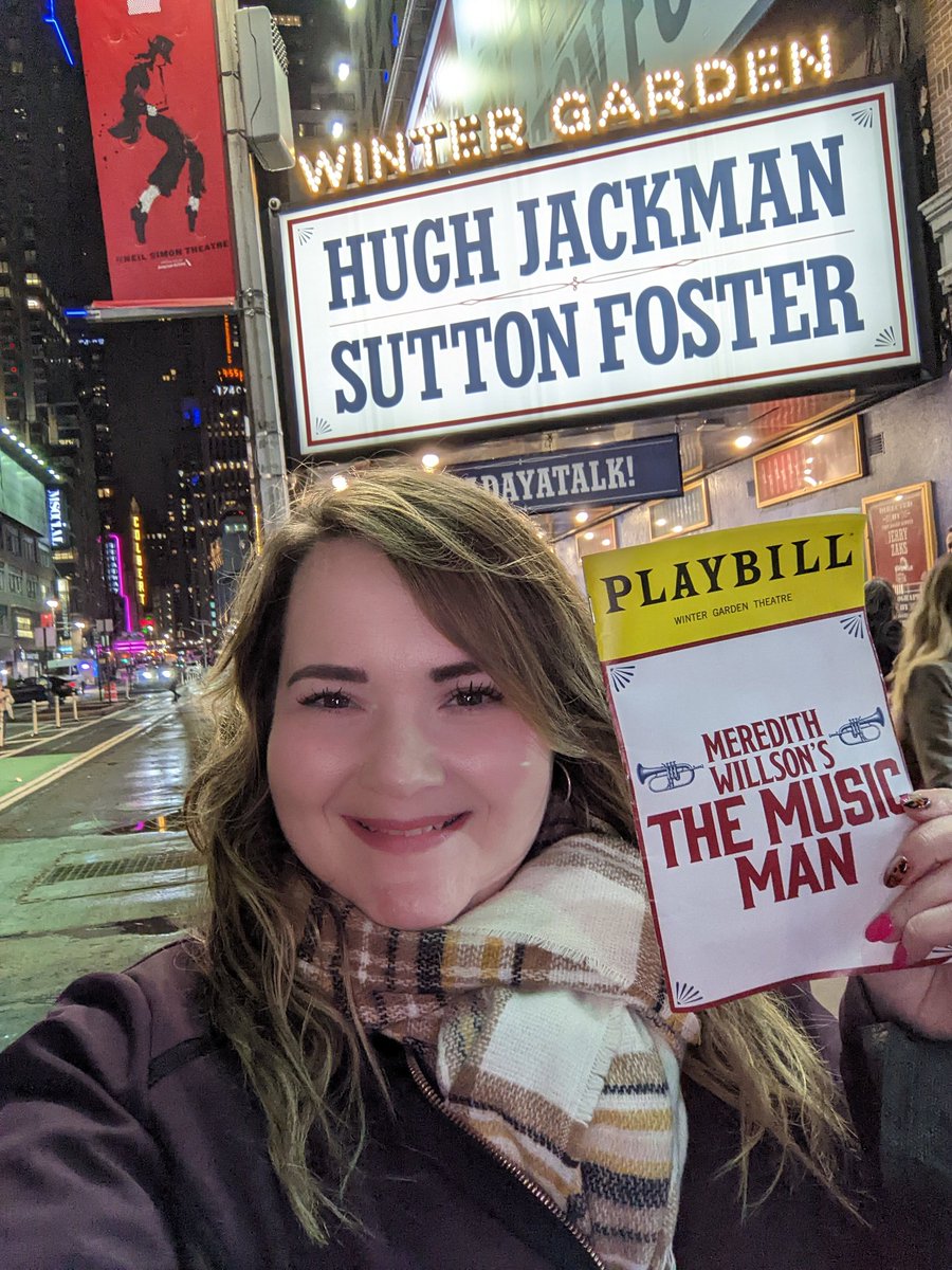 imlouisa90's tweet photo. How lucky am I? I came on my own but feel so blessed that I saw the @MusicManBway as my 1st Broadway show tonight. @RealHughJackman @sfosternyc  and the whole company, band and crew - thank you,thank you! 😭❤️ 👏 https://t.co/s3VUZ59cOQ