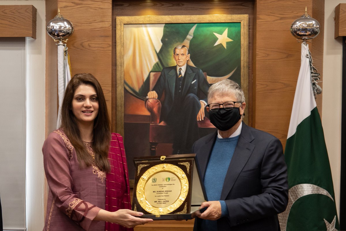 The four pillars of the #Pakistan Polio Eradication Initiative - our excellent provincial coordinators who make it all happen on ground. #endpolio <a href="/fslsltn/">Faisal Sultan</a> <a href="/BillGates/">Bill Gates</a>