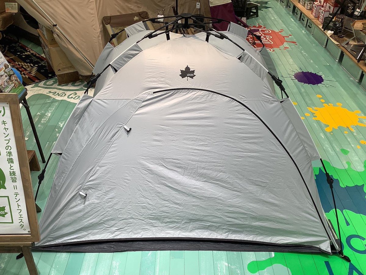 logosshophiroba's tweet photo. ソーラーブロック Q-TOP フルシェード⛺️
昨年は売り切れてしまいました💦そんな大人気テント️🙇♂️ご紹介です
⏰約30秒で組立てられるQ-TOPシステム
🌥UV-CUT率99.9%以上 遮光率100%
#キャンプ
#キュートップ
#QTOP
#Qシステム
#簡単テント
#ソーラーブロック
#ロゴスのおまつり
#テントフェスタ https://t.co/rh8Pqw5Ii8