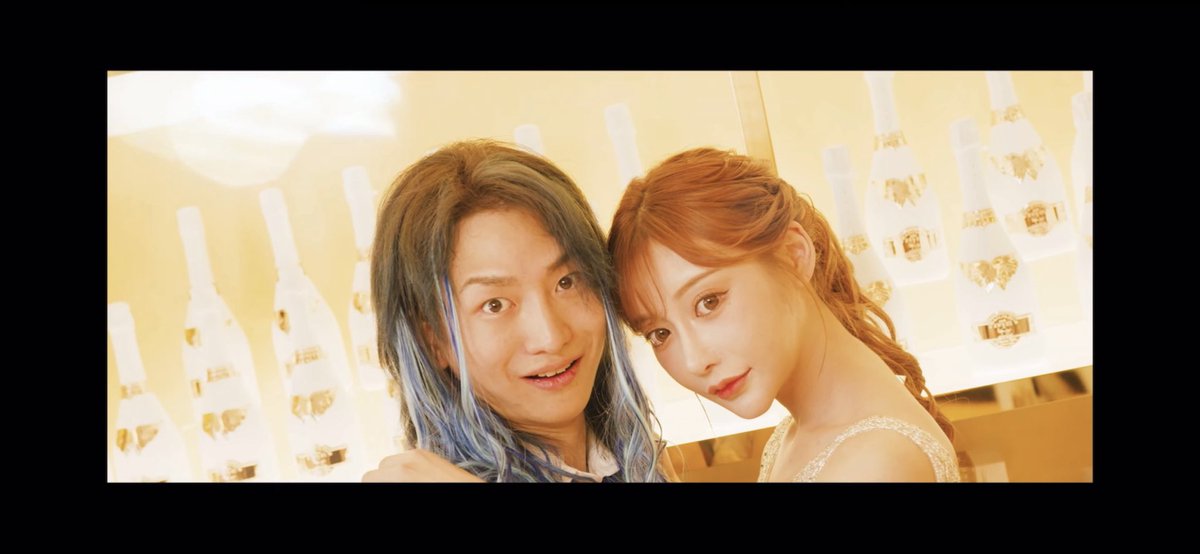 jvogue_ginza's tweet photo. 天才チバニャン作詞作曲❗️

7人組ガールズグループ『JUST☆WAY』@JUST____WAY
デビュー曲「Fly out」Music Video🎥
https://t.co/TXI7ODtKce

まだ観てない人は是非チェックして下さい😉
明日花キララさん＆DJ社長さんも出演して下さってます💕

#銀座キララプロジェクト
#銀座キャバクラ
#JVOGUE https://t.co/Gh5EGJzAeP