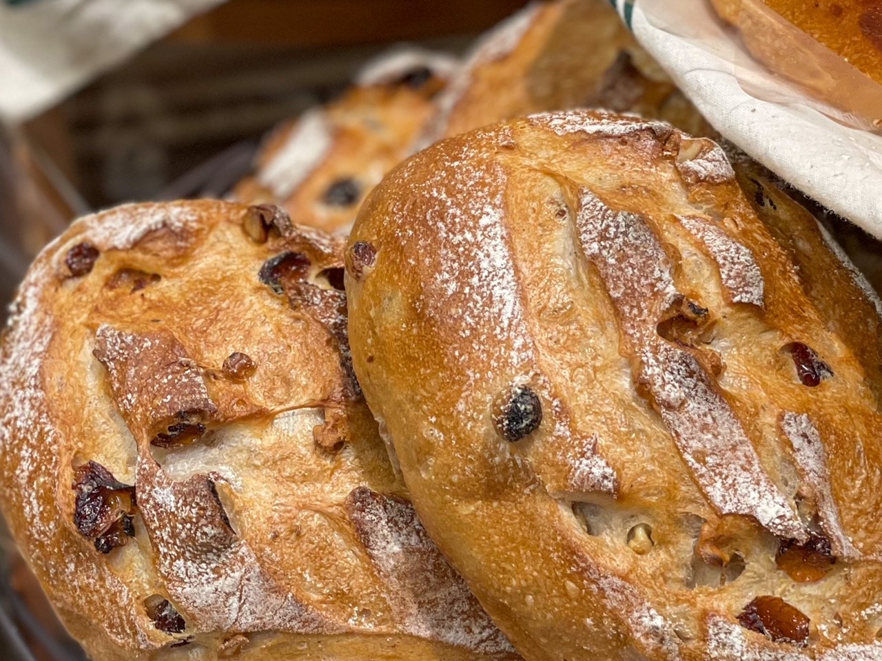 تويتر 公式 新潟伊勢丹 グルメ催事 على تويتر ただいま ジョアン では 人気パンフェアを開催中 白ワインに漬けた白ぶどうとクルミが香ばしい 白ぶどうとクルミ 2月28日 月 まで 地下1階 ジョアン 新潟伊勢丹 T Co Cteyly8bym