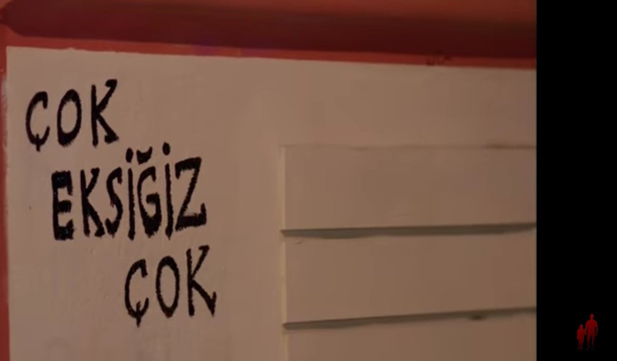 elfidaa13's tweet photo. Sanki tüm hayatım boyunca, yanlış melodiyle dans etmiş gibiyim.✨🎶

Nietzsche https://t.co/6piXEpvlqu