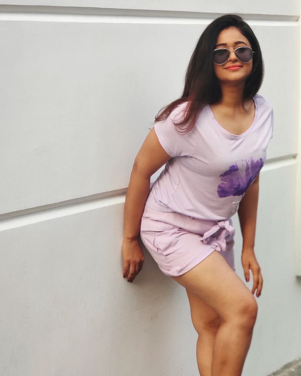 PoonamBajwa555's tweet image. #PoonamBajwa : “Good thoughts make a happy person!
#thinkgoodthoughts “