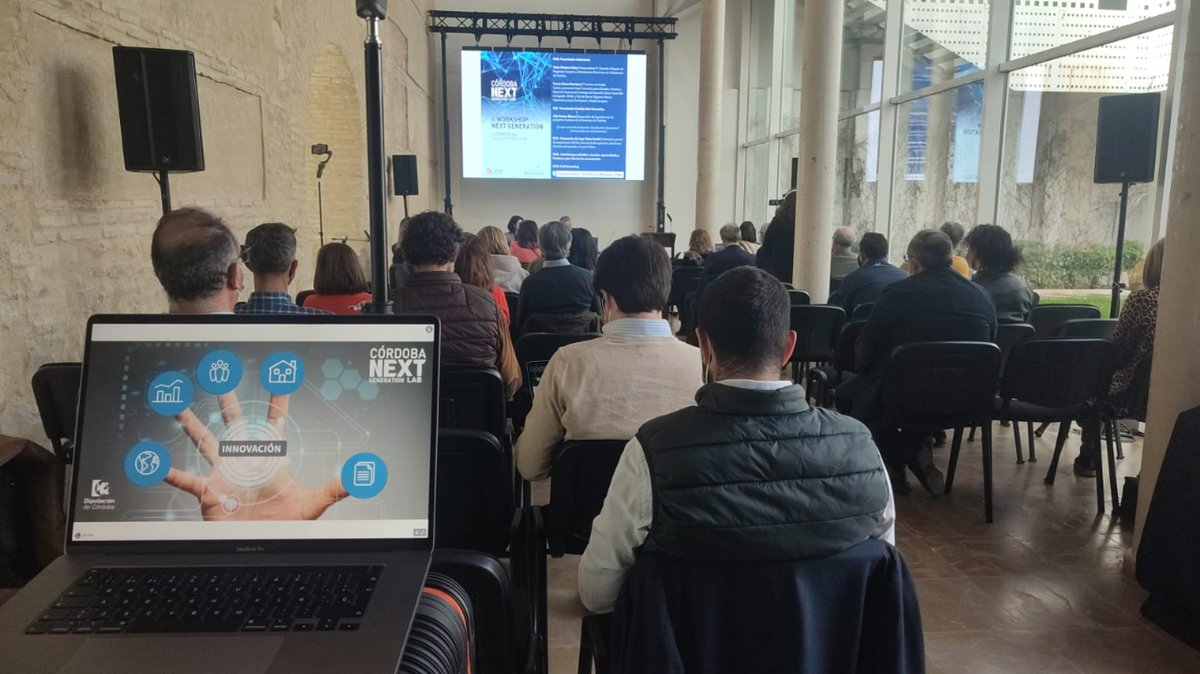 cordobanextgen's tweet photo. ¡Buen ambiente en el II Workshop @cordobanextgen en #Lucena! Ya mismo comienza la píldora formativa del subdirector de Programación de @P_Recuperacion, Jorge Fabra. 
Síguelo en https://t.co/DGokc6N5Sn o en el canal de Youtube de @dipucordoba
@Montoro_V @AytoLucena https://t.co/NrxRFegX56