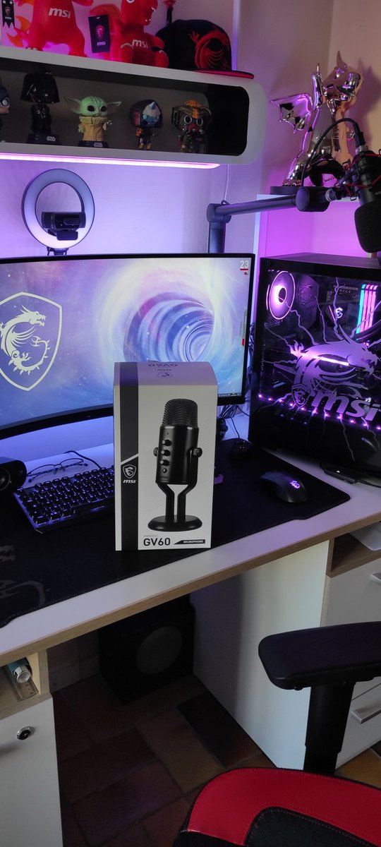 erragonne82's tweet photo. Voilà le petit dernier qui vient compléter mon setup full MSI et remplacer mon Majority , manque plus que MSI sorte une webcam 😁😜 @msifrance @MSI__UK @msigaming #SETUPMSI #PoweredbyMSI https://t.co/wsjOr8DiRb