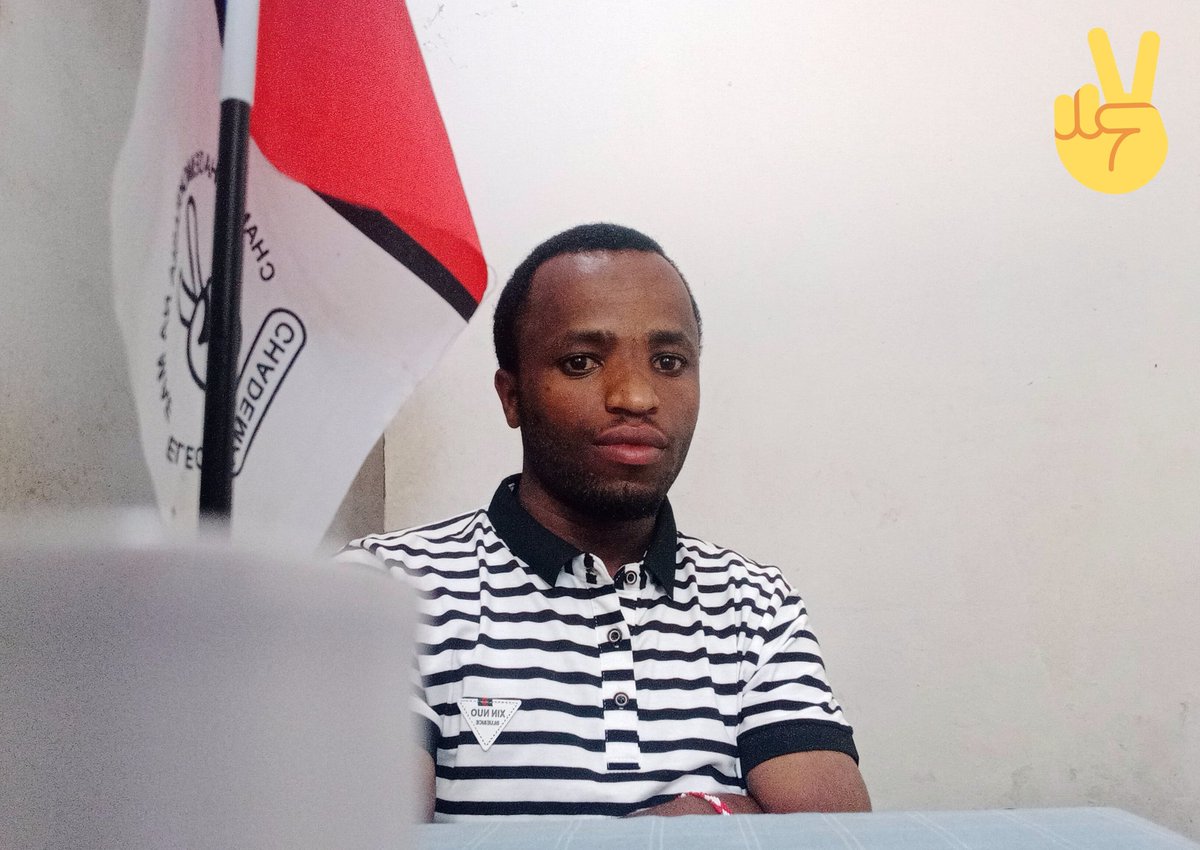AkonaayF's tweet photo. Kuna Mwanasiasa na kuna kiongozi!!
Hawa ni watu wawili tofauti!
A leader, integrity is definitely part of his acts
We call a politicician's lie a "Liar's paradox" (you declare that you lied.
 ?-Muongo akisema amedanganya atageuka kuwa mkweli?
🕳#ThePowerOfIntegrity 🕳 https://t.co/Gle5BMf0UN