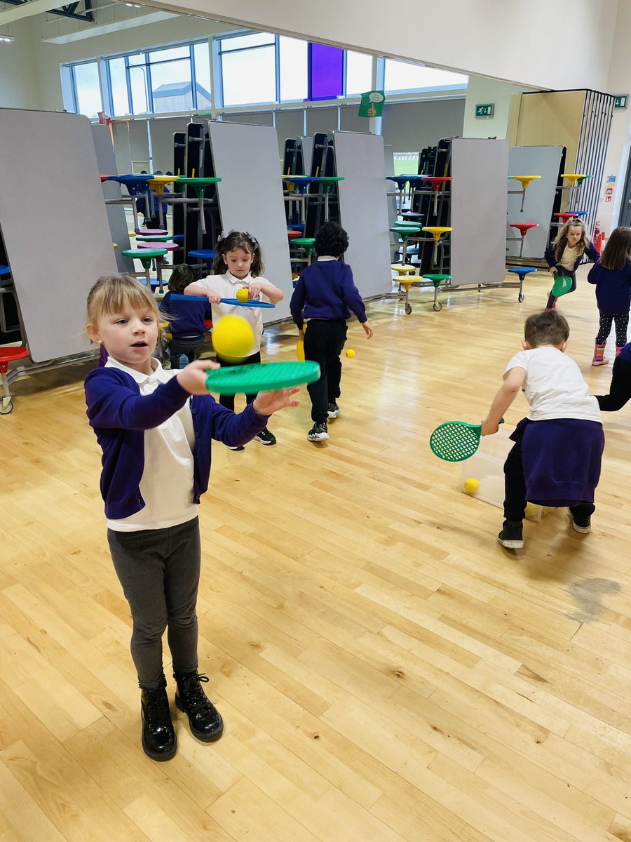 southdaleps's tweet photo. When P1 are having so much fun in PE today the kitchen staff had to join in too! ๐๐ #TeamSouthdale #SDPE #SouthdaleSkills https://t.co/z12atS97zQ