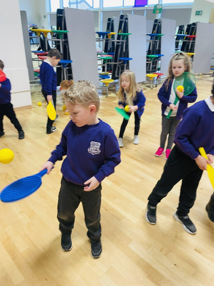 southdaleps's tweet photo. When P1 are having so much fun in PE today the kitchen staff had to join in too! ๐๐ #TeamSouthdale #SDPE #SouthdaleSkills https://t.co/z12atS97zQ