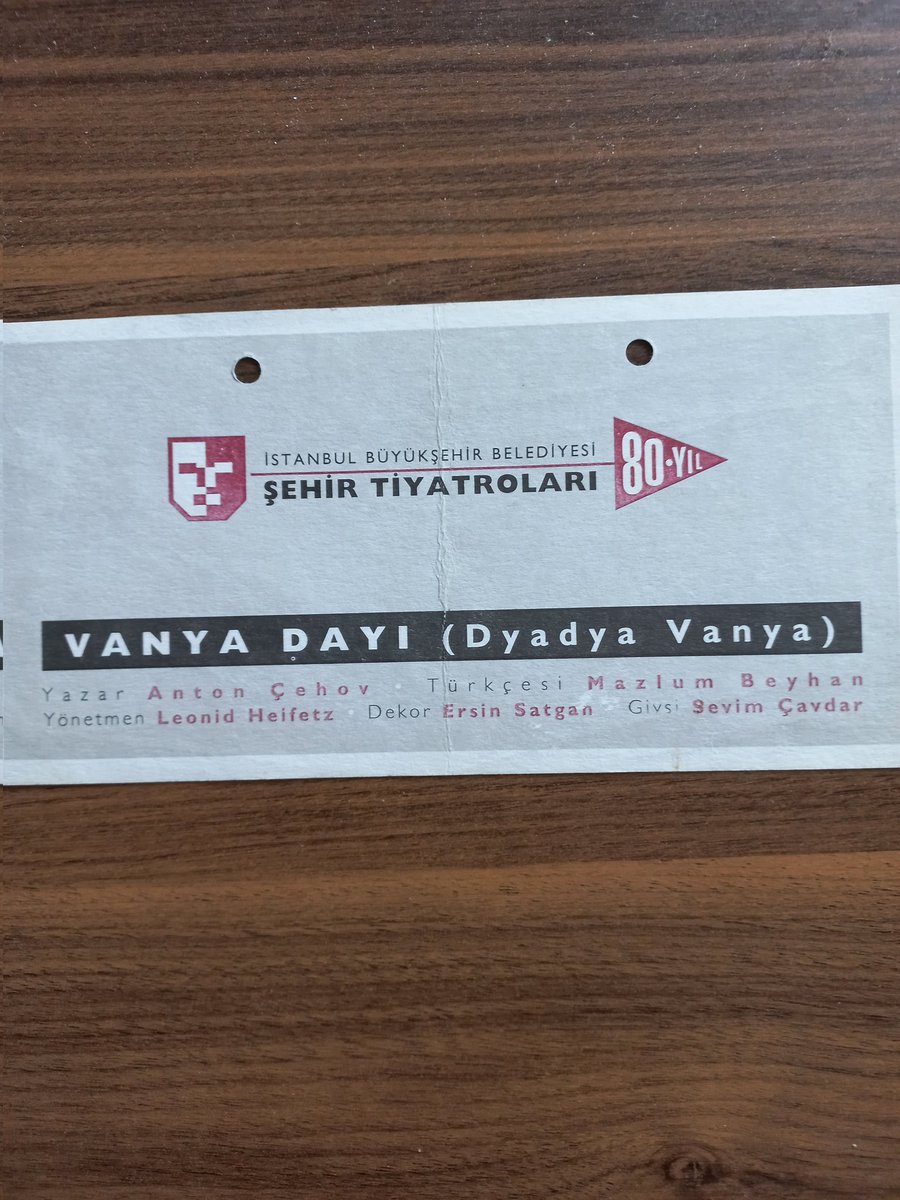 mi1c1's tweet photo. @sedefecer @bernalacin35 @tilbetilbesaran Mazlum Beyhan yapmış. Oyuna girerken verdikleri kartı buldum arşivimden. :) https://t.co/nEsxpzHV2i