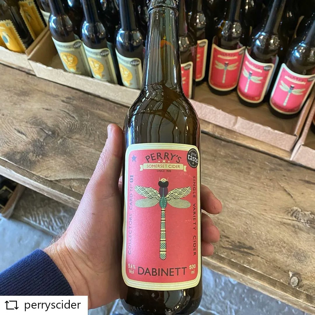 Bristol Cider Shop (@cidershop) on Twitter photo This is the sweetest variety in our limited edition #Dabinett Case. <a href="/PerrysCider/">Perry's Cider</a>
use the apple's own wild yeast to keep the fermentation process slow and cold. This produces a well-balanced medium to sweet #craftcider with a full-bodied flavour. bristolcidershop.co.uk/products/the-d… This is the sweetest variety in our limited edition #Dabinett Case. <a href="/PerrysCider/">Perry's Cider</a>
use the apple's own wild yeast to keep the fermentation process slow and cold. This produces a well-balanced medium to sweet #craftcider with a full-bodied flavour. bristolcidershop.co.uk/products/the-d…